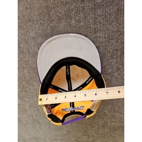 Mitchell & Ness LA Lakers Snapback Cap Hat NBA Hardwood Classics Adjustable OS - Picture 16 of 16